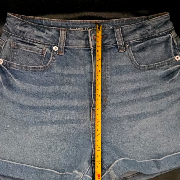 American Eagle Mom Shorts Stretchy High Rise Sz 2 US Denim Jeans - Picture 9 of 10